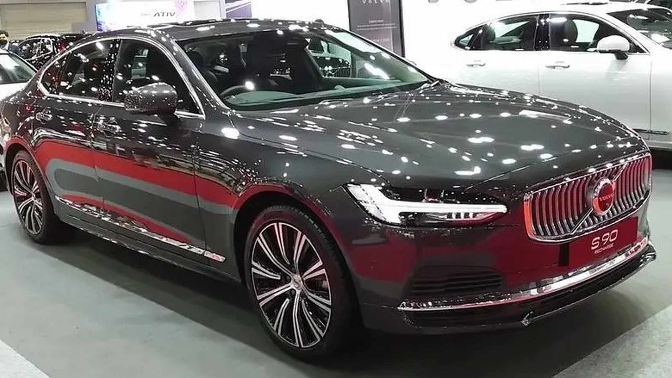 沃尔沃s90的主要性能与技术参数  2024款沃尔沃s90的主要性能与技术