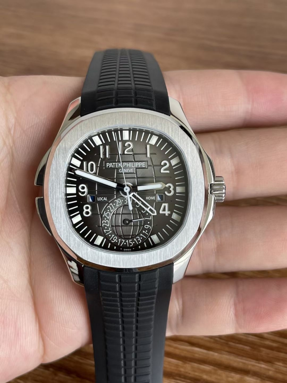 不一样的手雷一样的经典百达翡丽机械男表 @里这看表810485408
