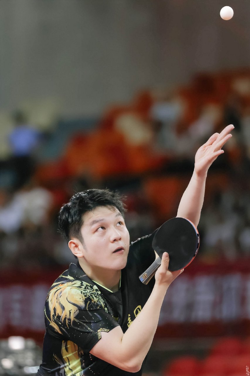 所有的美好不期而遇,该来的都在路上  #樊振东# #乒乓球