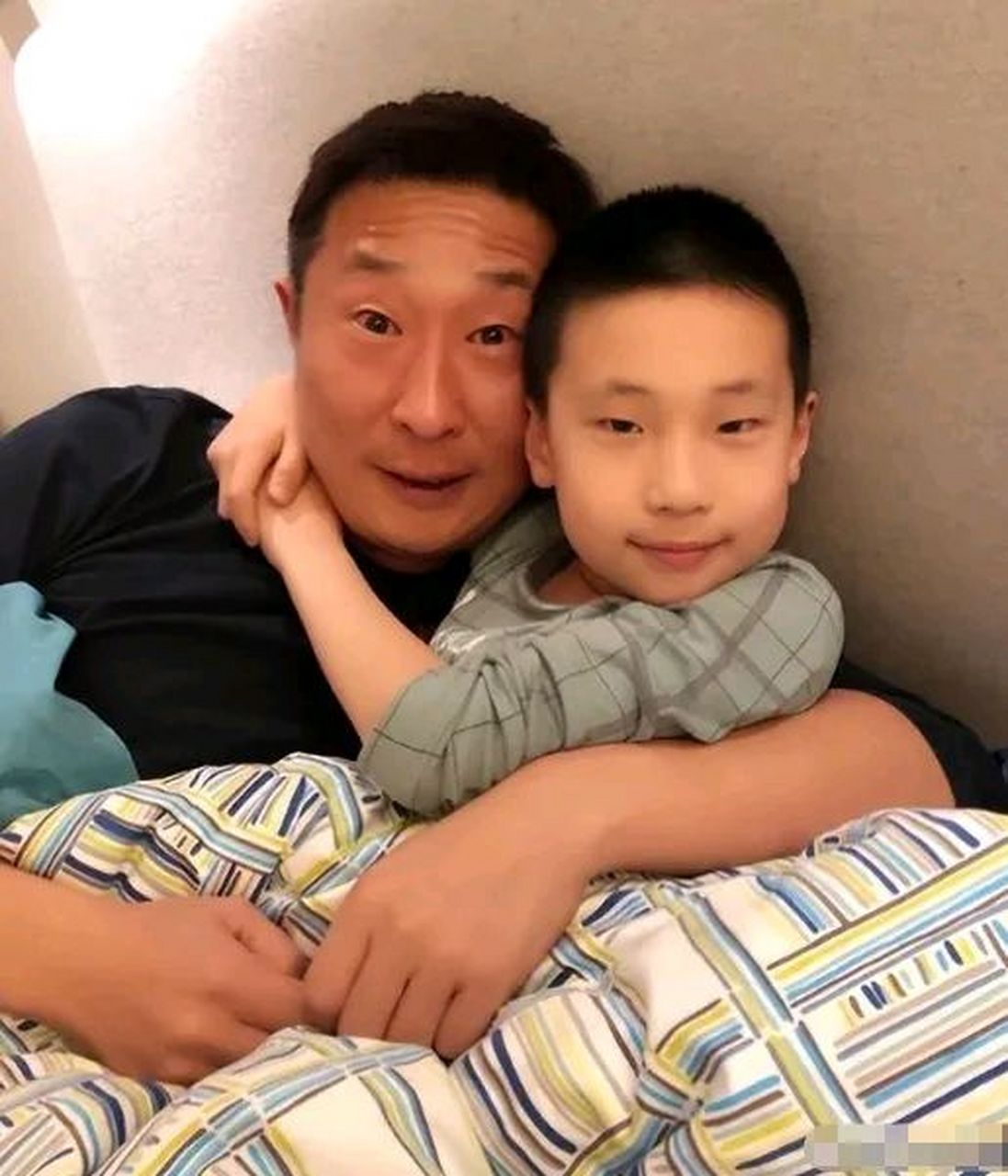 林永健和妻子周冬齐有一次吵架,他无意中说出了伤人的话:"你长得这么