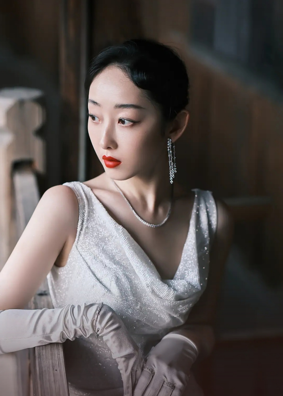 蒋梦婕的身材真是让人赞叹不已!