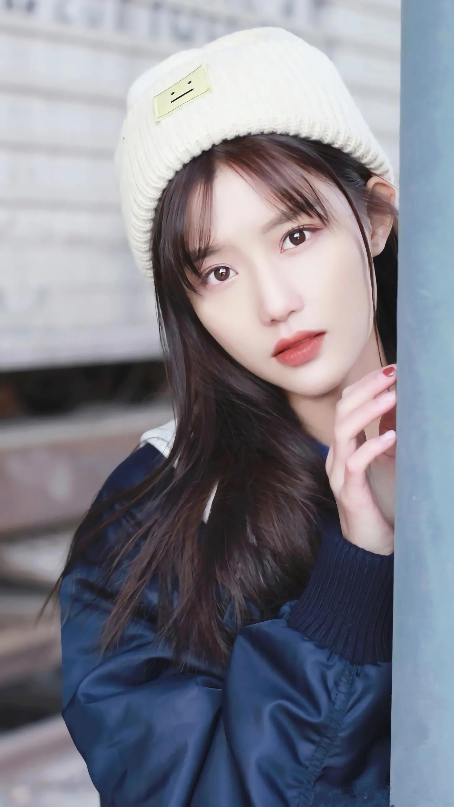 美女明星陈意涵肤白貌美,绝色佳人