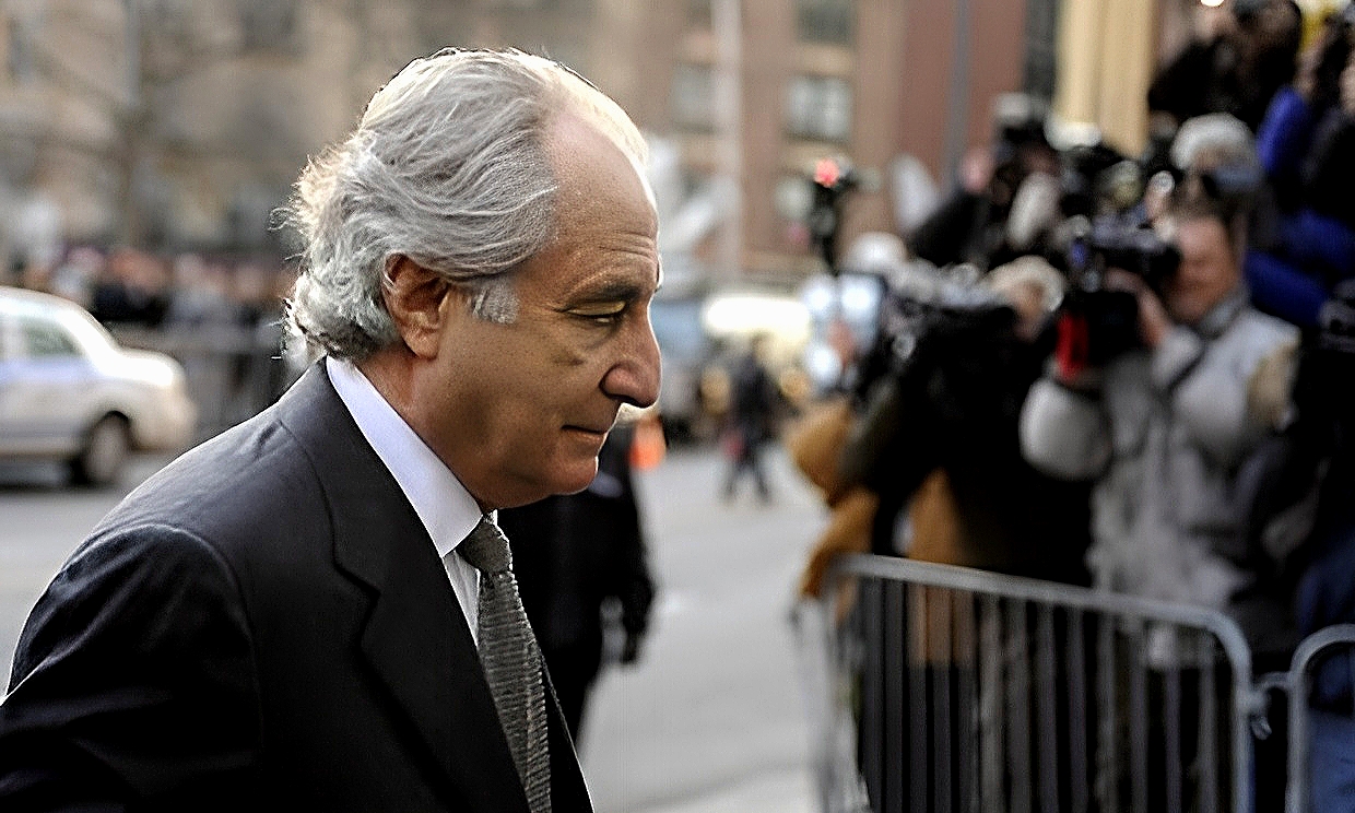 他用20年时间诈骗650亿美元,一世英名毁于一旦,麦道夫结局如何