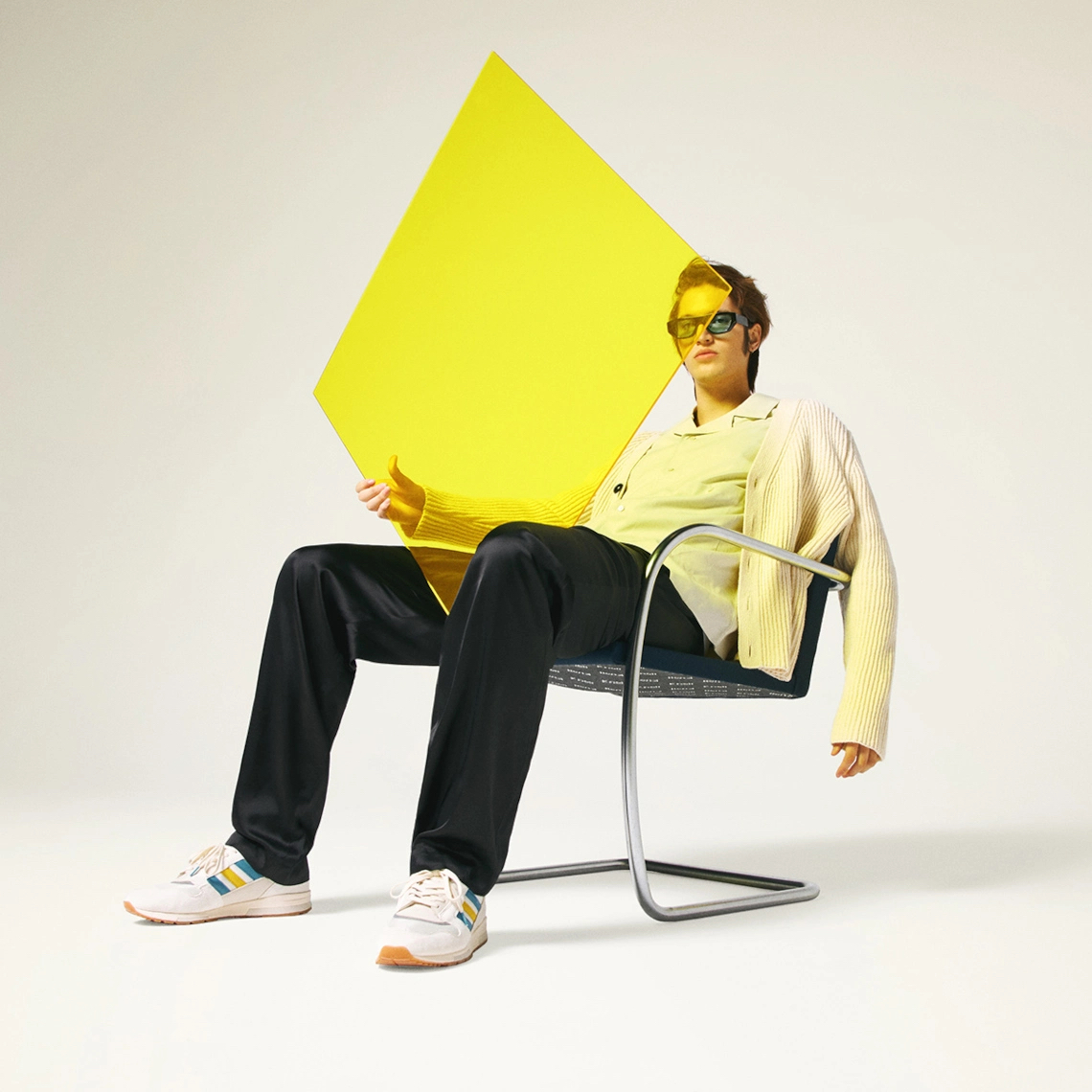 adidas originals系列从包豪斯运动中汲取灵感