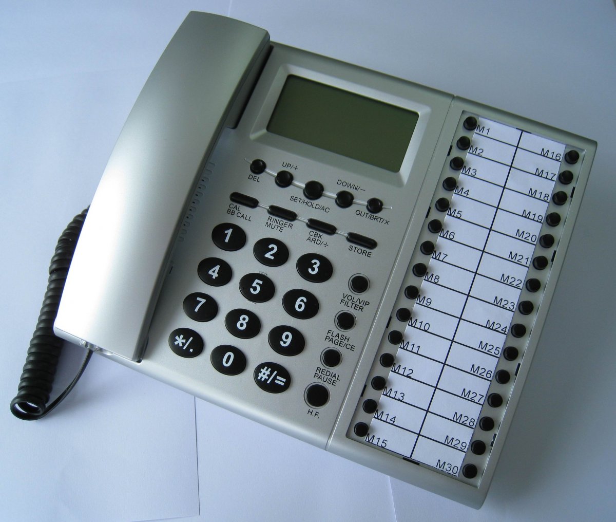 用红米手机很丢人吗