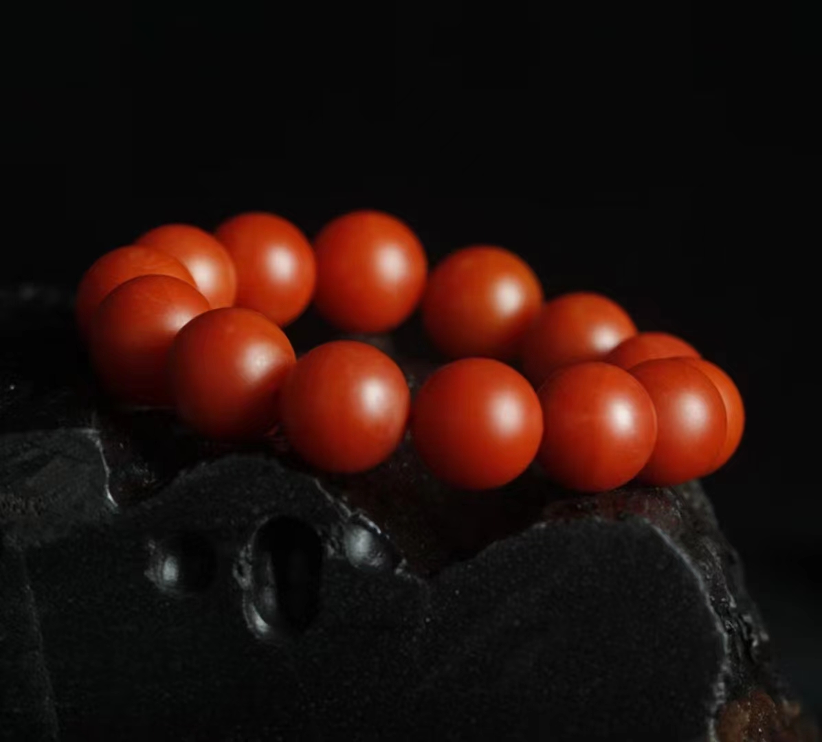 南红真假鉴定方法