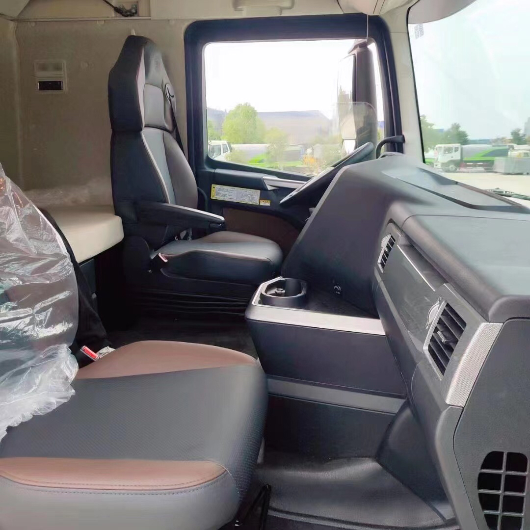 解放j7前四后八冷藏车