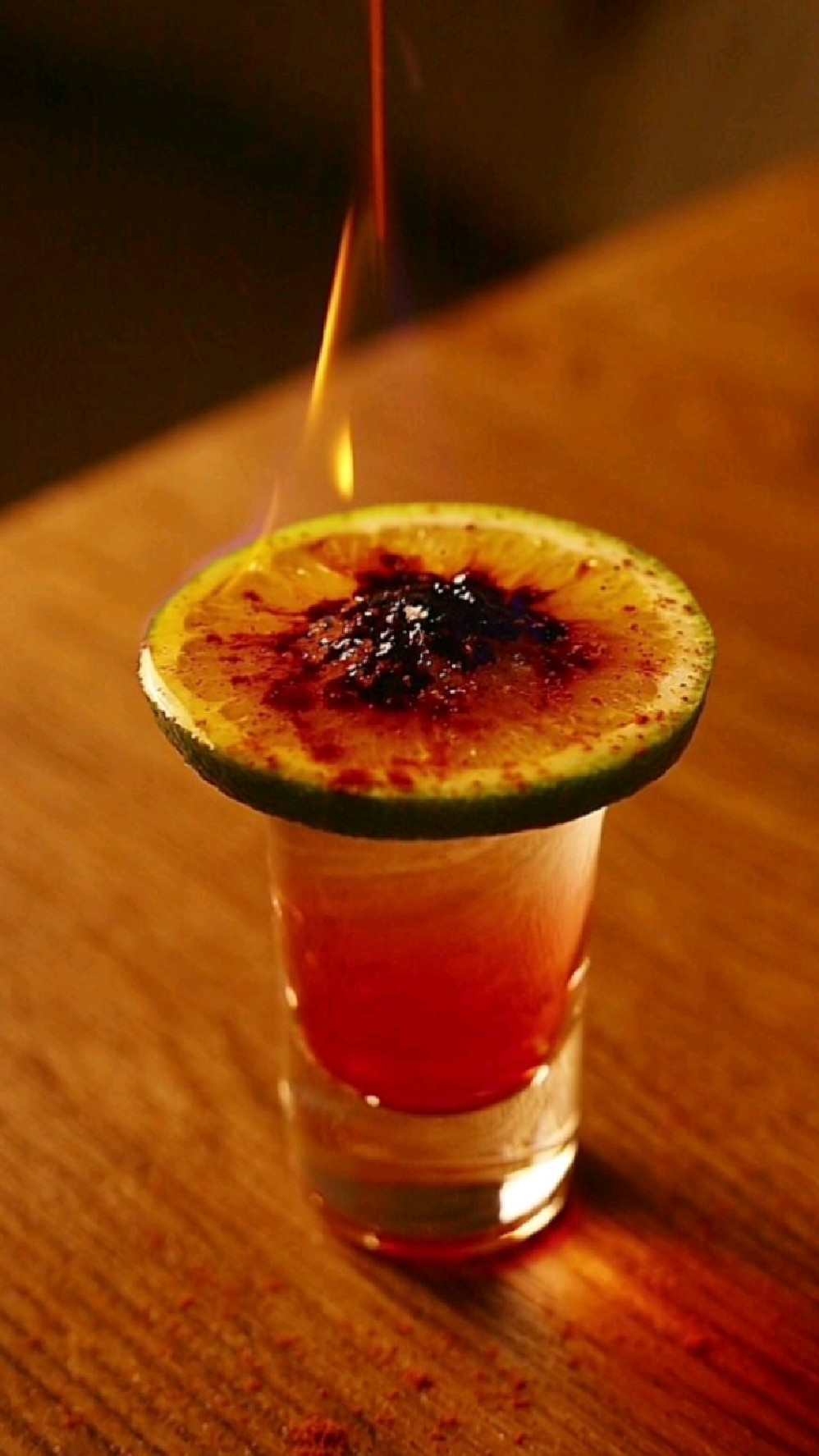 日落鸡尾酒【未成年人不可饮酒】-度小视