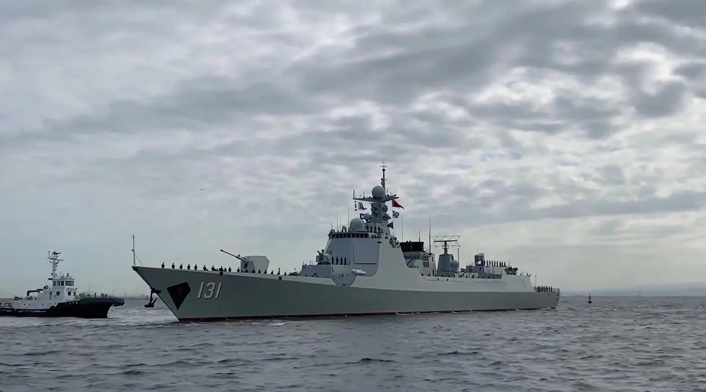 2023年2月,中国052d导弹驱逐舰"西宁号"前往巴基斯坦参加"和平-23"