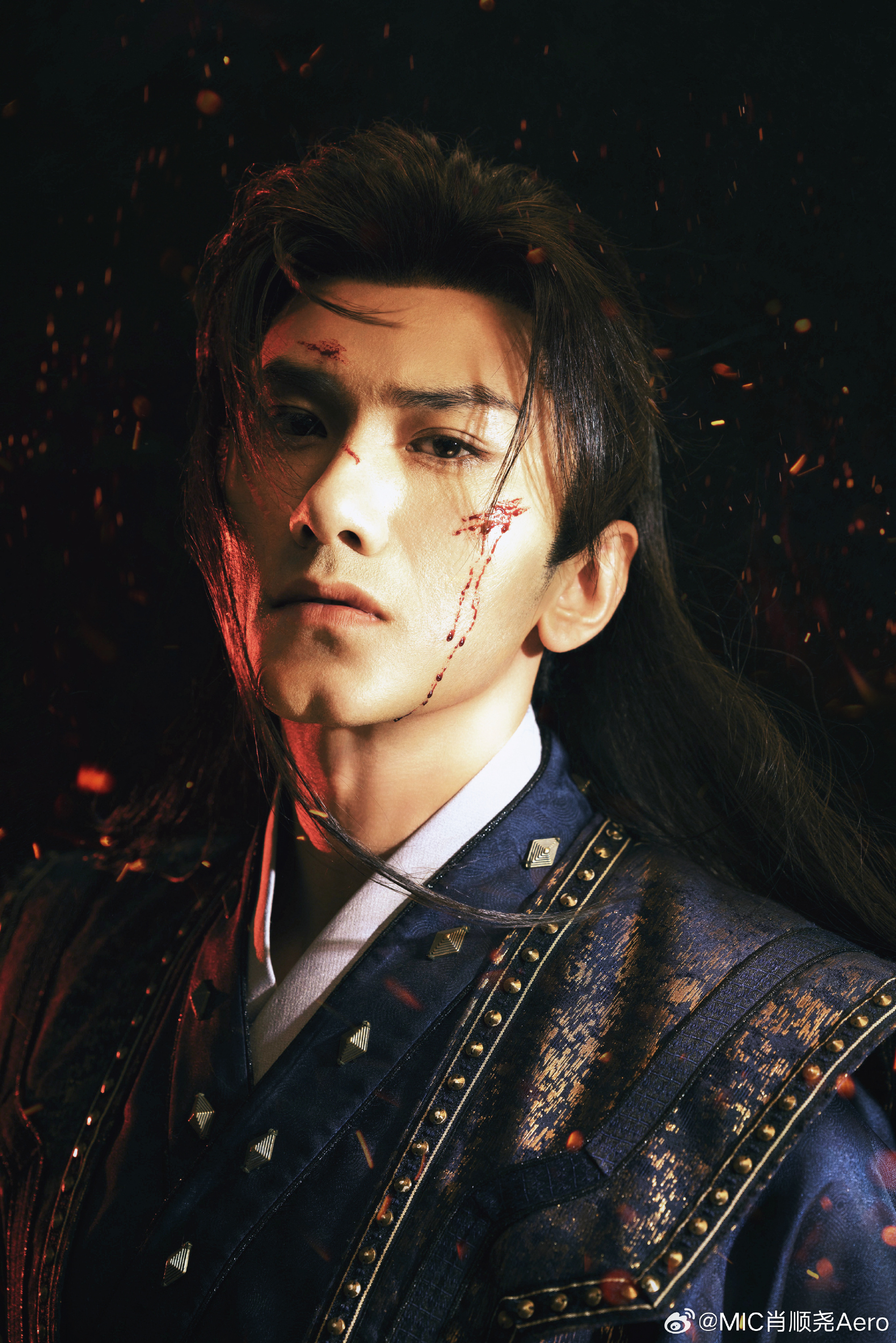 肖顺尧战损妆高级感,被笛飞声勾魂摄魄的帅气狠狠拿捏