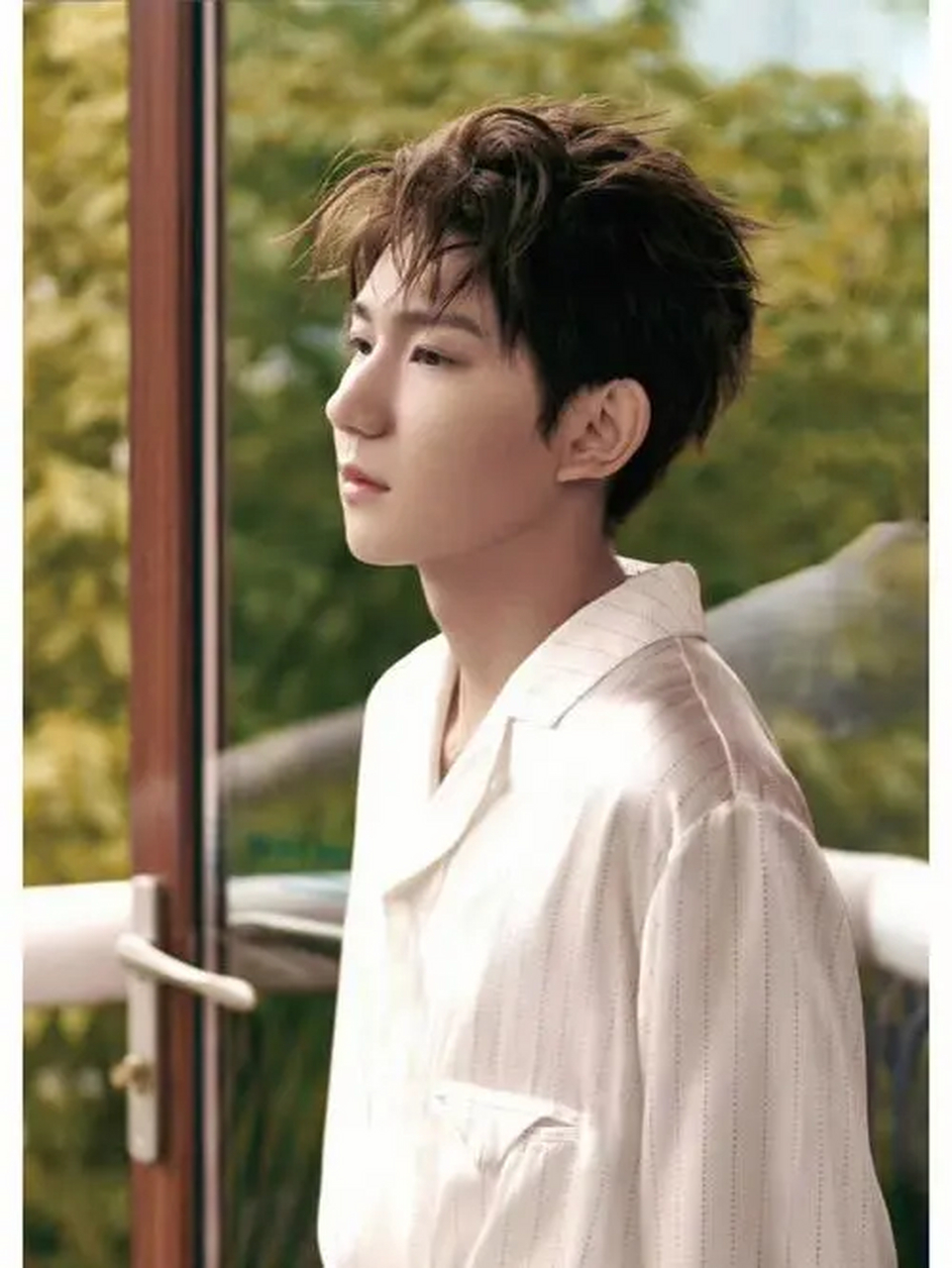 1王源新剧《追光的日子》播的悄无声息,播放量很差.