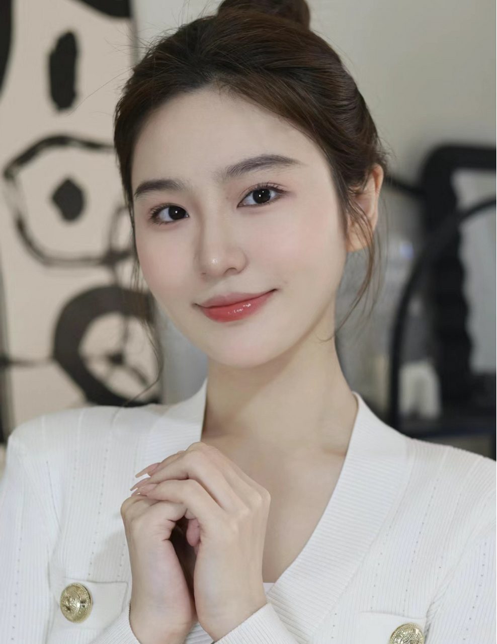 50岁高中老师,与30岁少妇偷情,结果少妇老公却被判刑10年  30岁的卢静