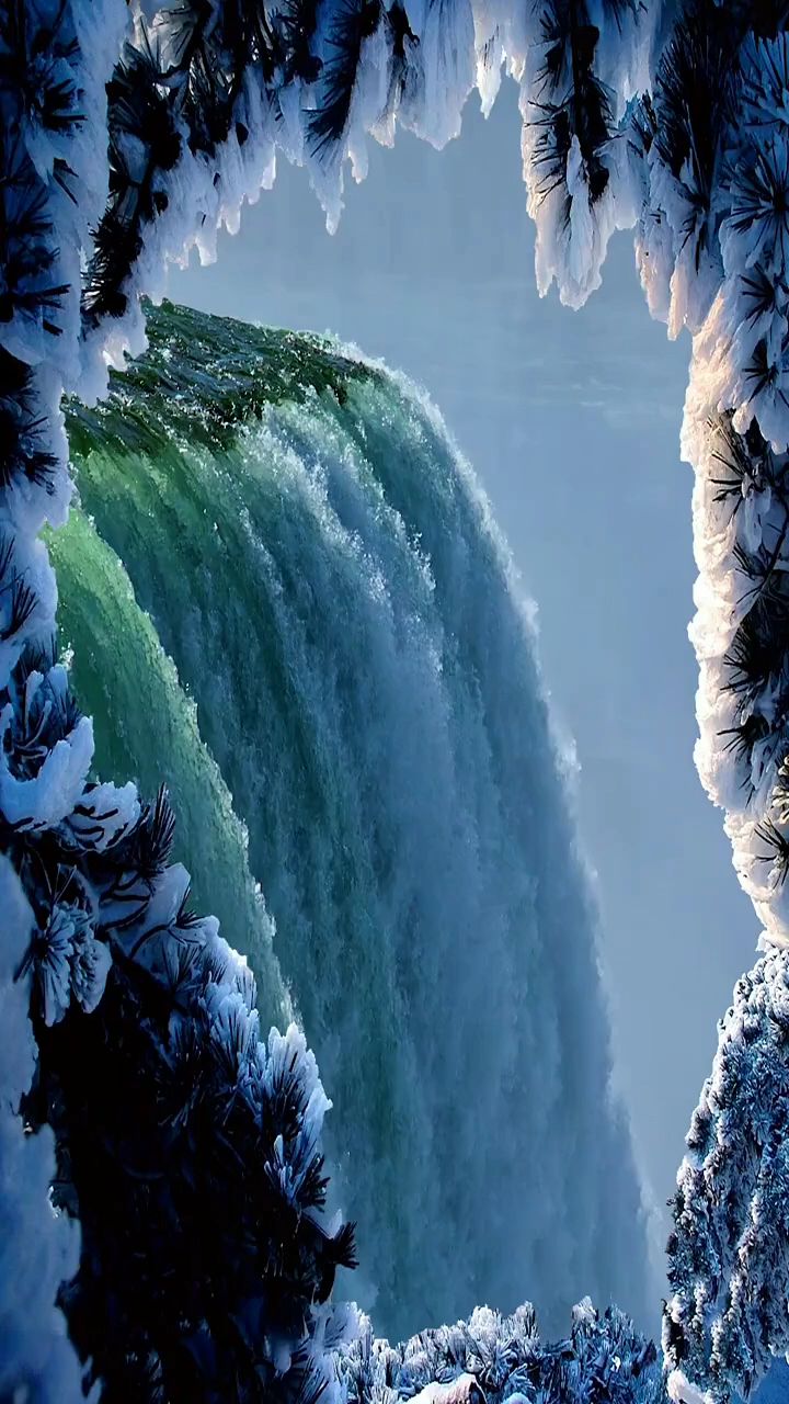 尼亚加拉瀑布 竖屏图片