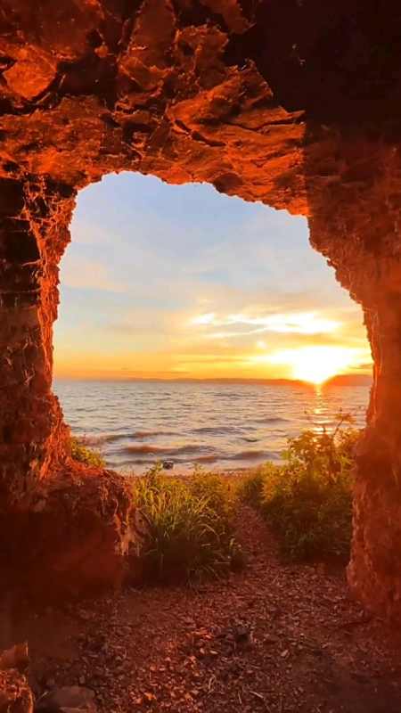 海宴网红沙滩#唯美意境#视觉震撼#晚霞#浪漫#云南版的圣象天门.