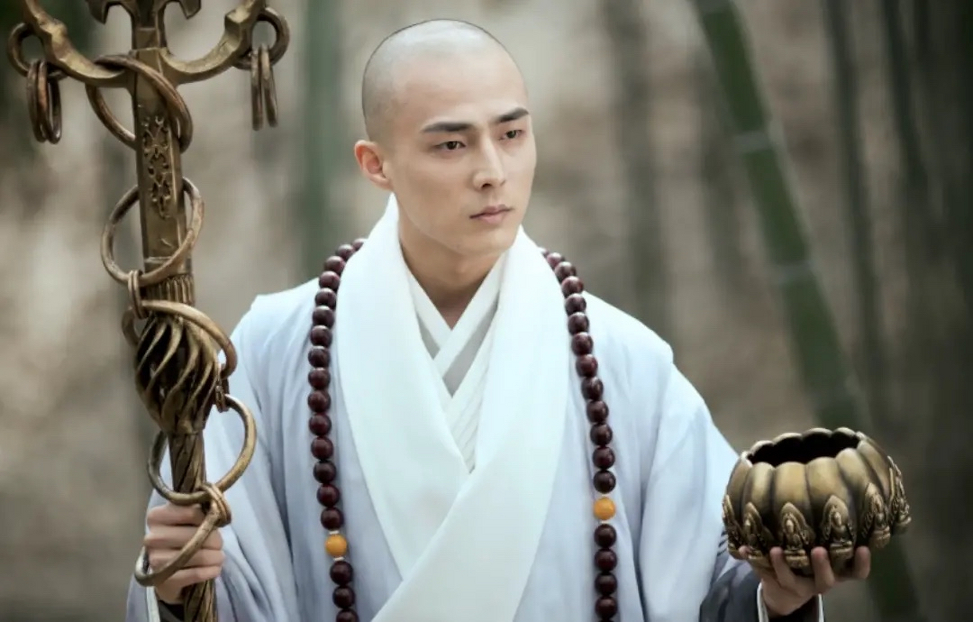 从前,有一个云游僧人.