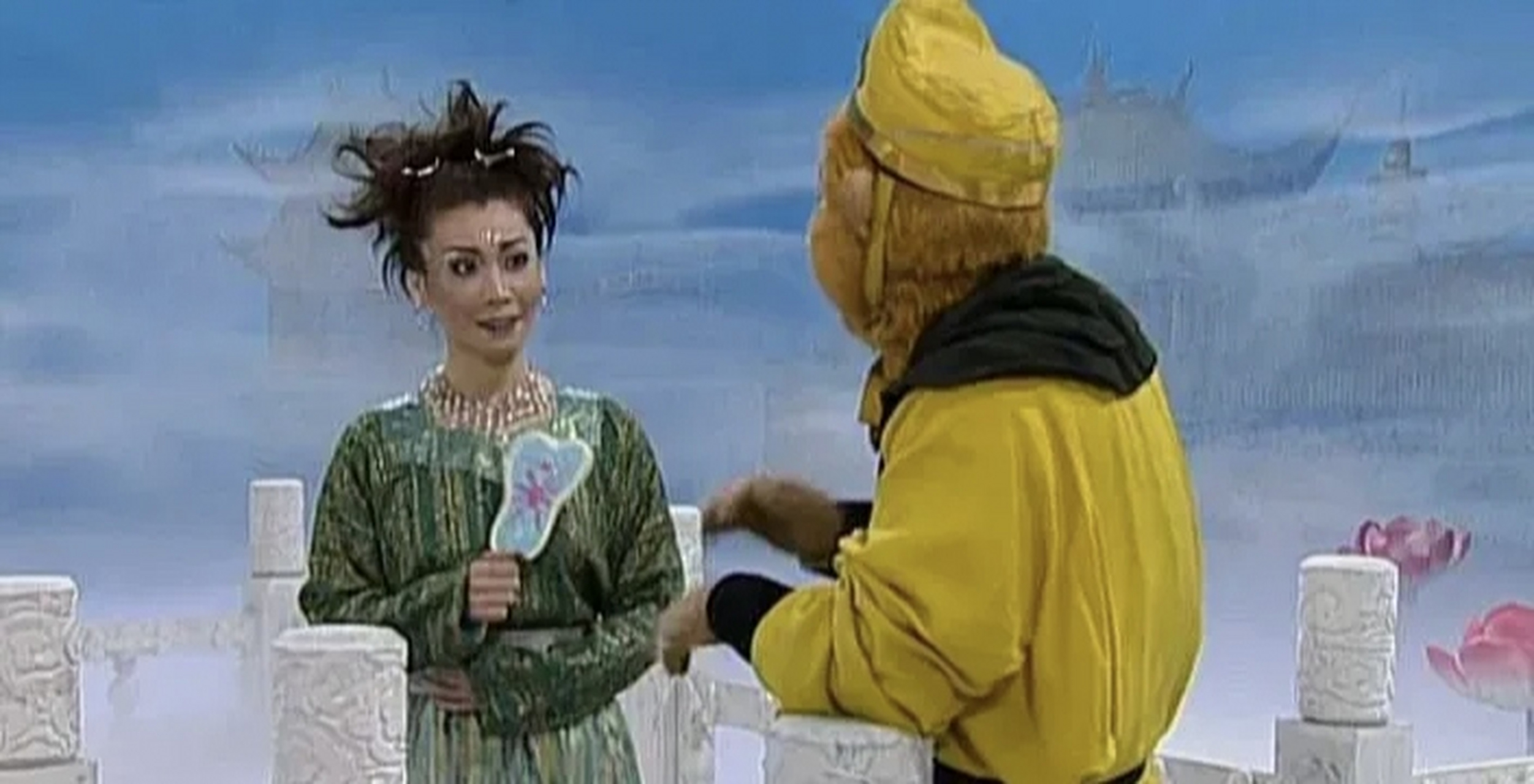 在八六版西游记中,风婆婆虽然戏份不多,但怎么看也算个美女,也算