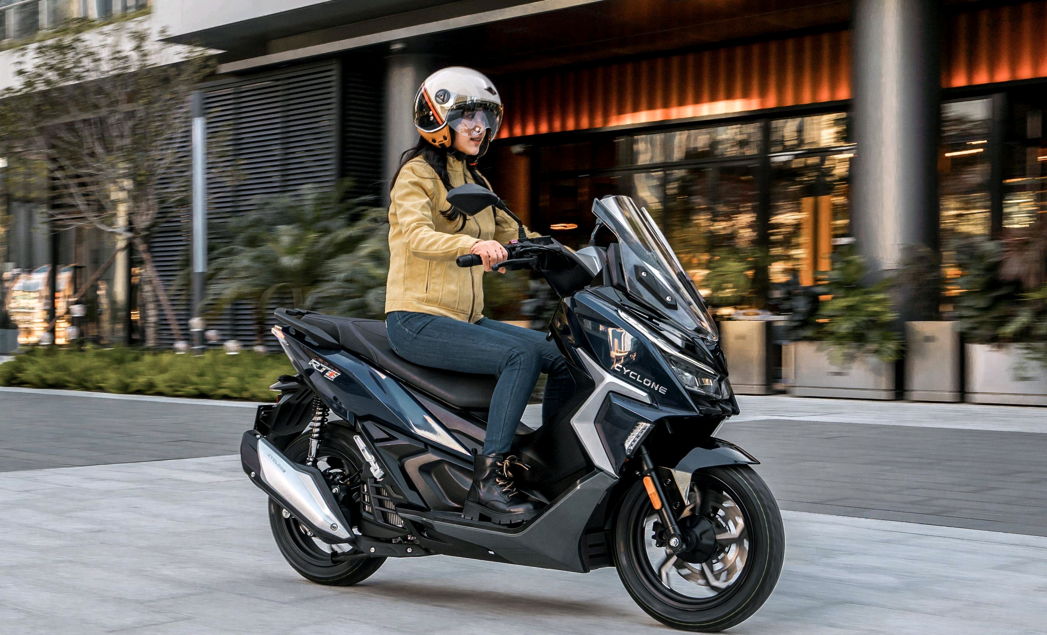 赛科龙rt1:颜值出众的150踏板摩托车