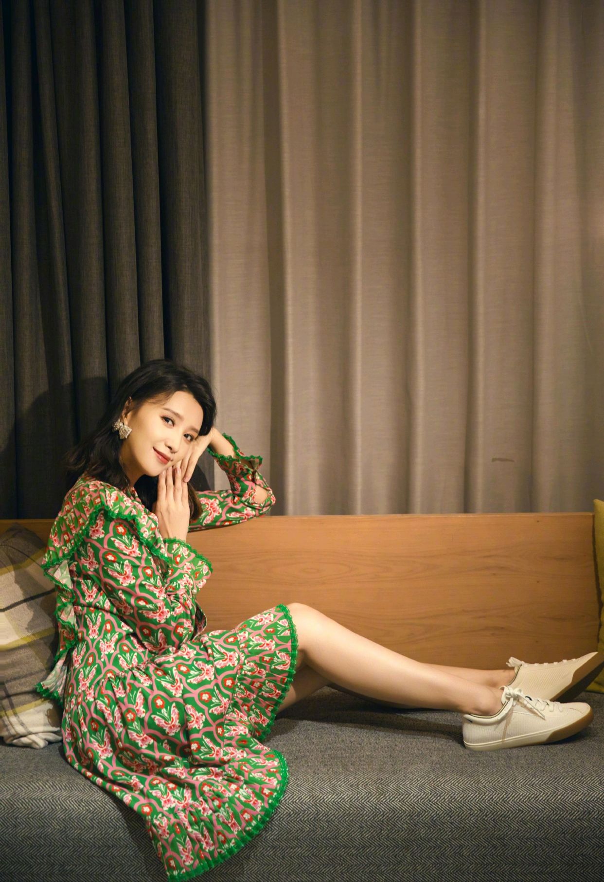 明星写真美图|张杨果而