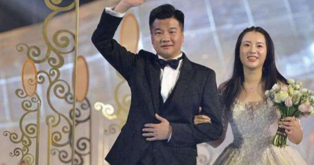 前夫锒铛入狱,与李金羽无疾而终,"水蜜桃"殷桃如今咋样了?