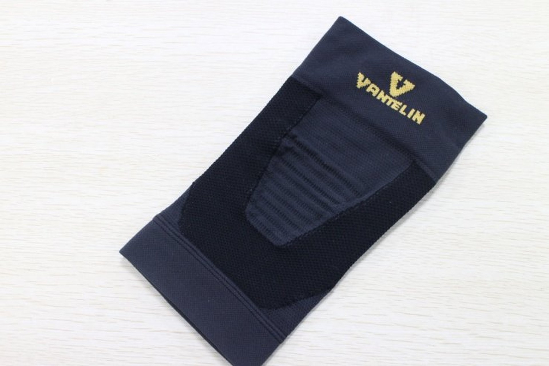 父亲节礼物种草 | 万特力护膝 过完母亲节,父亲节又要到了!