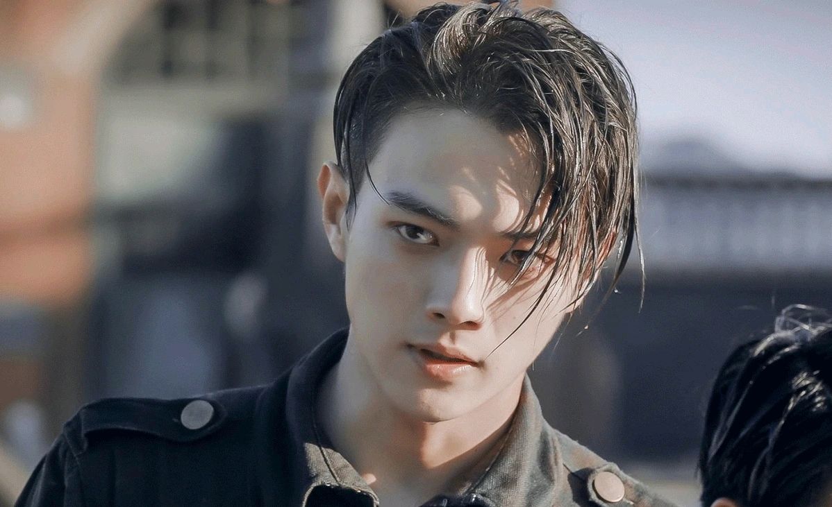 《长月烬明》同样演白鹿的"亲密爱人",许凯,罗云熙对比大