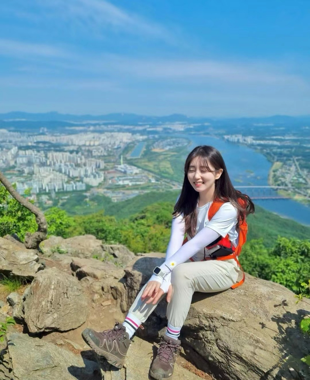 山上风景真好  #大学# #美女# #高考