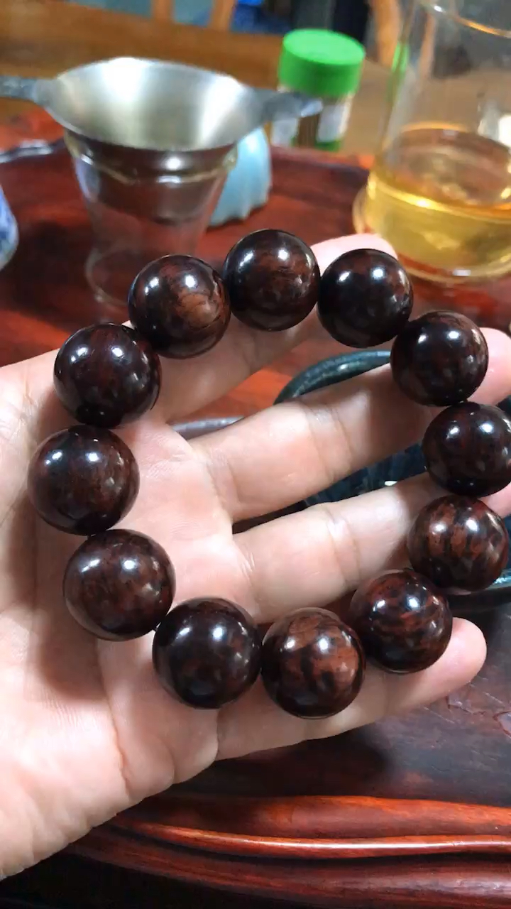 0海南红降花梨公土沉香.