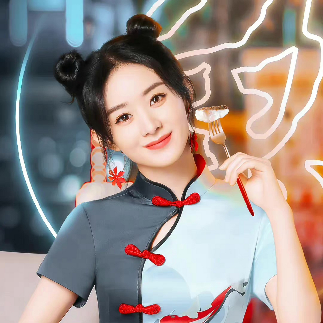 这次嫩成"小姑娘"了,双丸子头配拼接旗袍元气灵动,太美太可爱了!