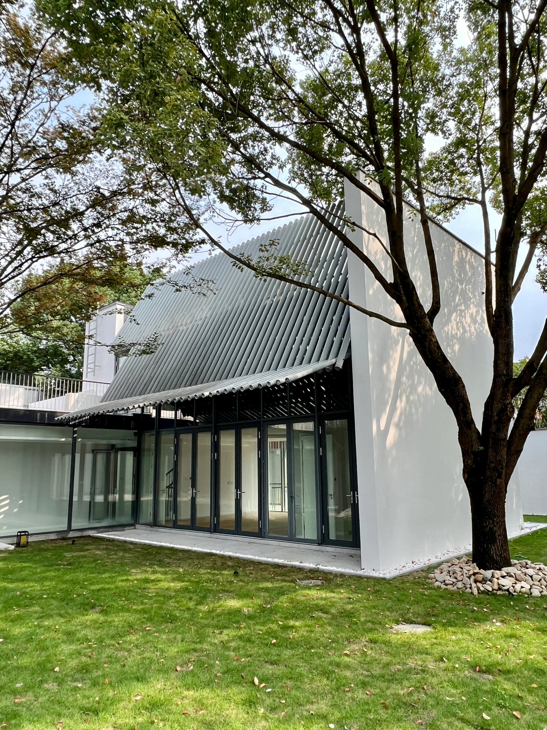 上海能住在九间堂别墅的都算什么家庭水平?