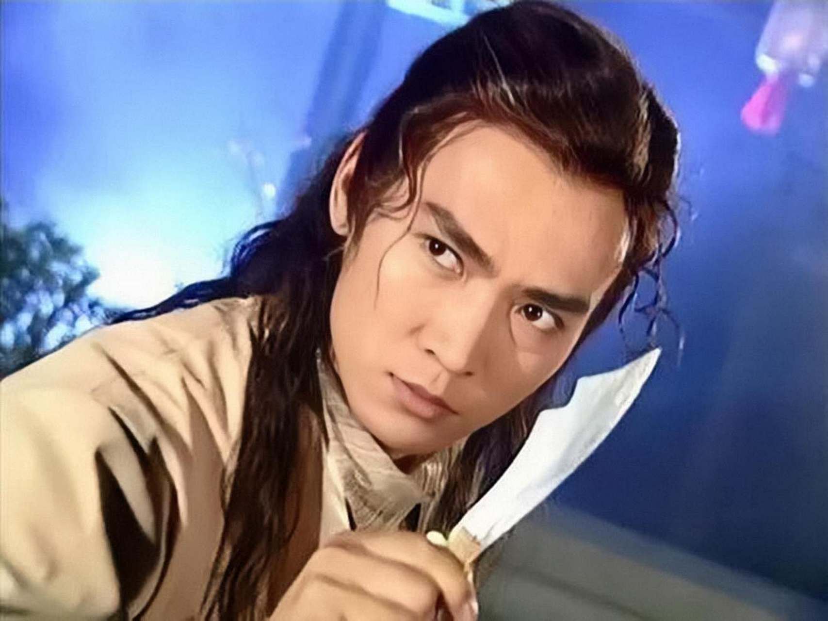 天下能克小李飞刀的只有一个人,天下能打败李寻欢三