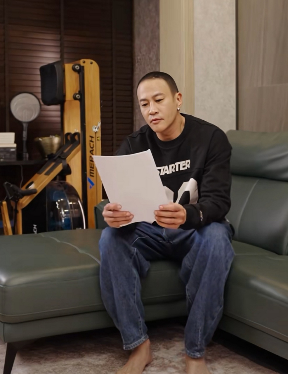 何润东这寸头比泡面头好看