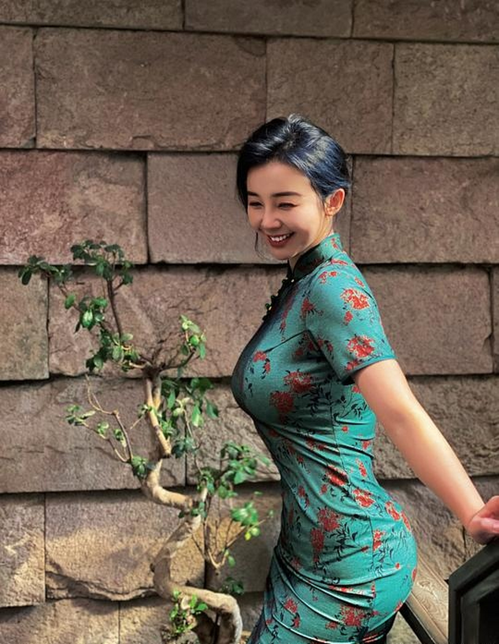 张曼源,中国女主播,毕业于北京体育大学体育传媒系,2016年前"nba最