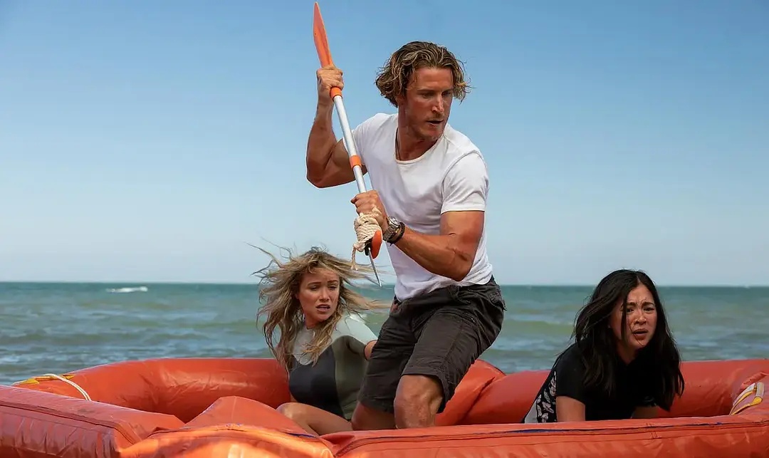 《大白鲨之夺命鲨口》经典dna加持,有鲨鱼电影以来最漂亮的反杀