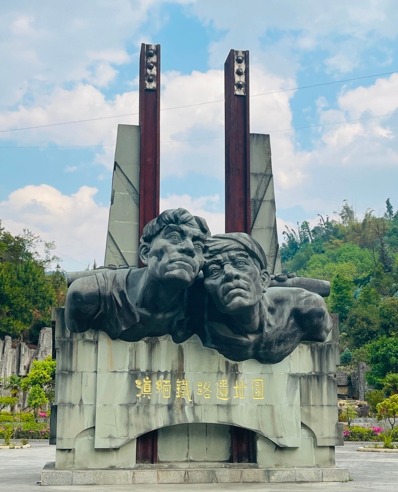 耿马县位于云南省临沧市.