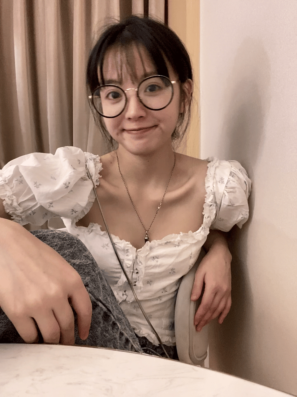 小田的素颜照和本人的生图真的相差无几,佩服!#田曦薇