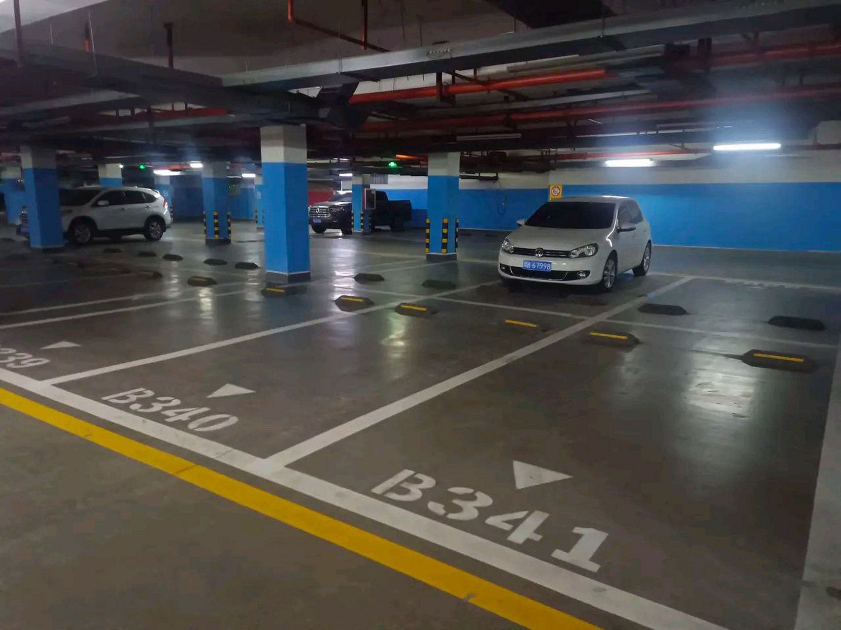 看看我家买的地库车位,公摊面积高达200%!