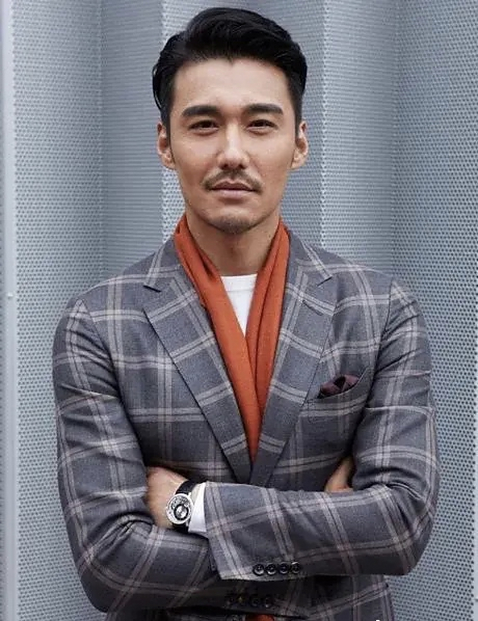 胡兵,帅气有型有身材