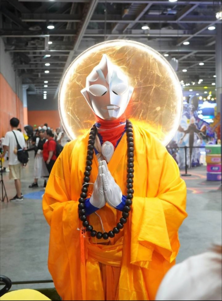 举头三尺有神明,不能这么侮辱奥特曼,原来头顶的光环是这样的