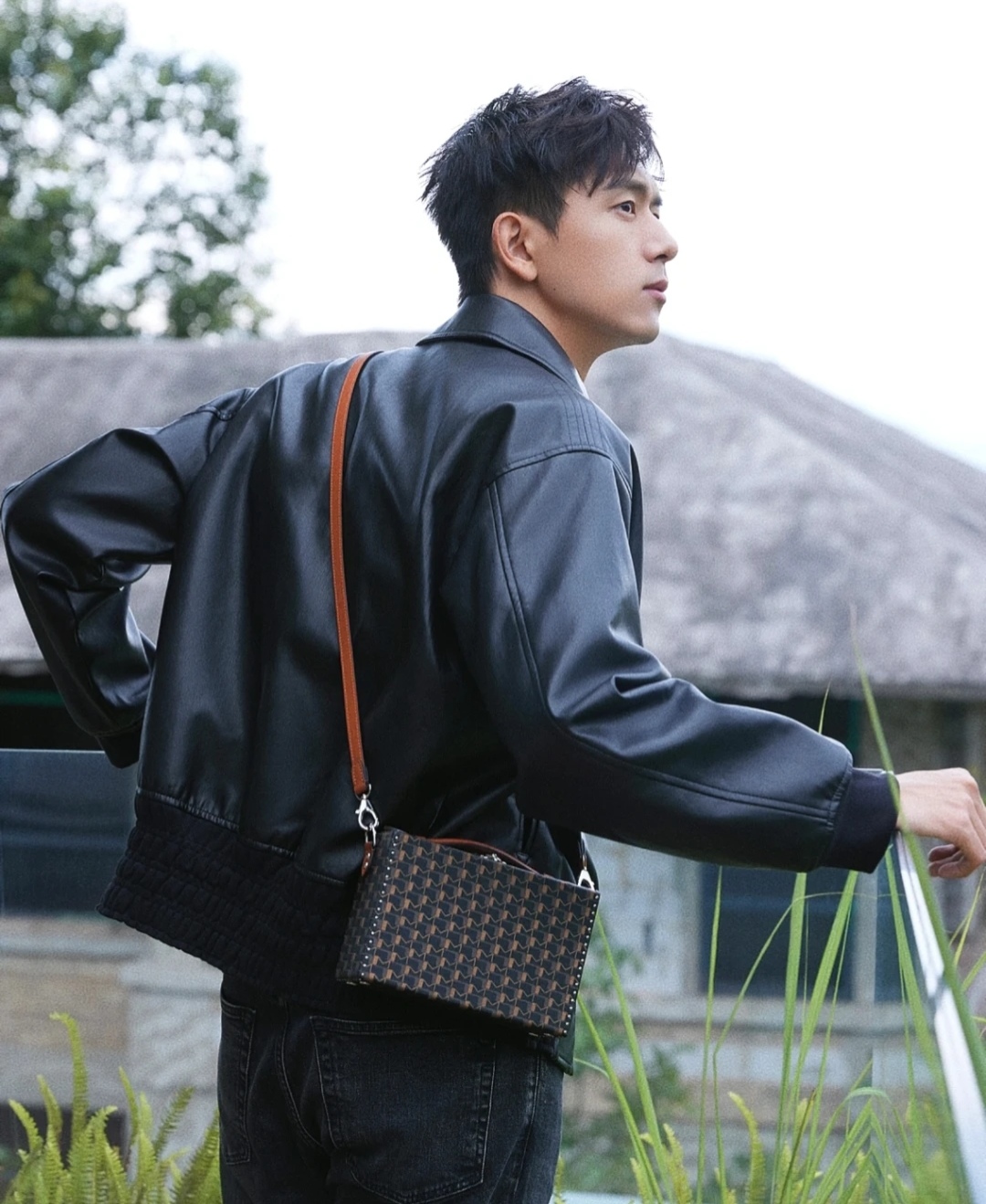 李现前助理发文夸赞李现