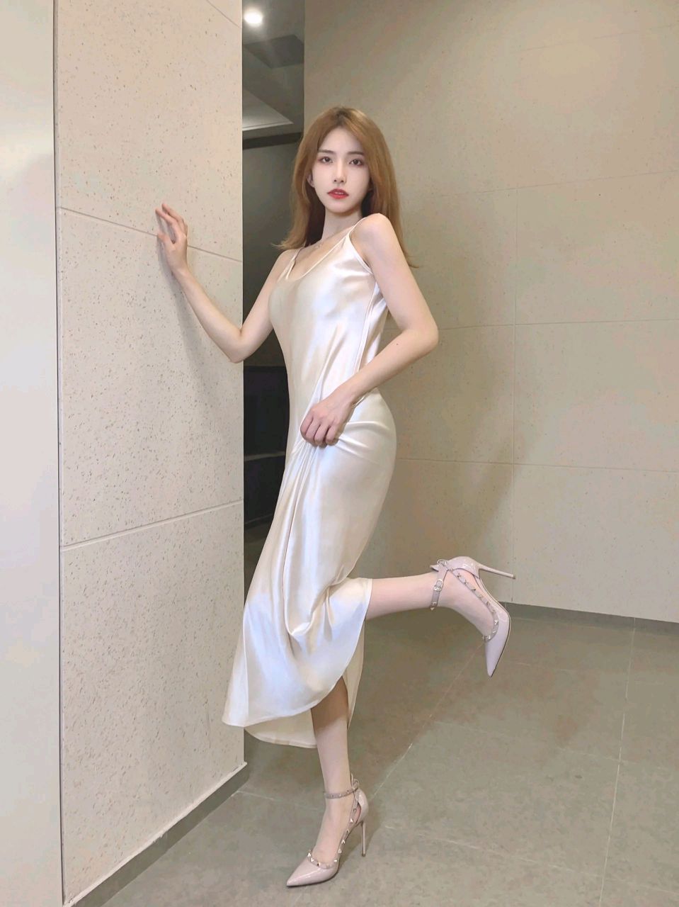 谁会拒绝这双御姐风高跟鞋,过了30岁依然爱你