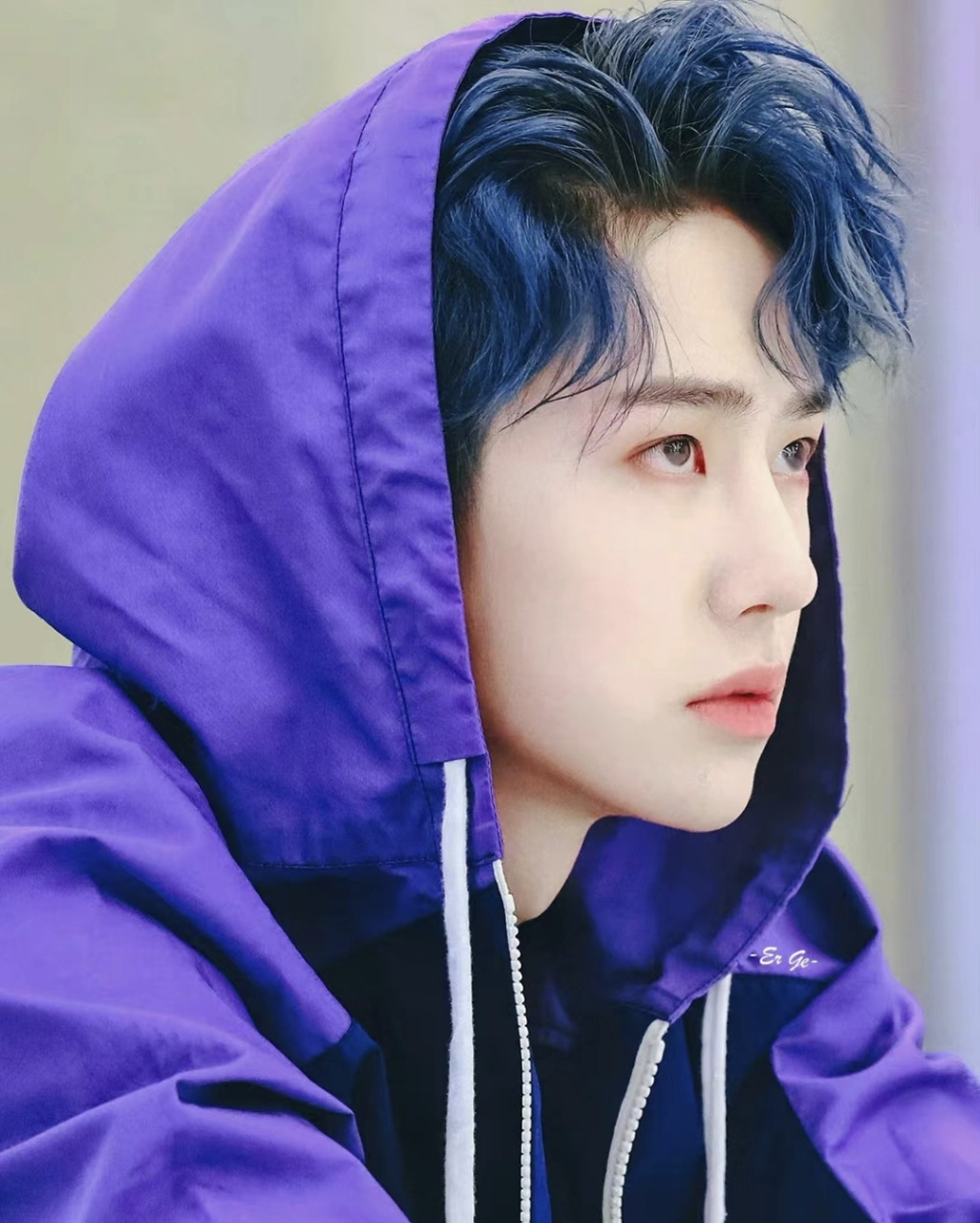 分享一组王一博的帅照!真的太爱了!