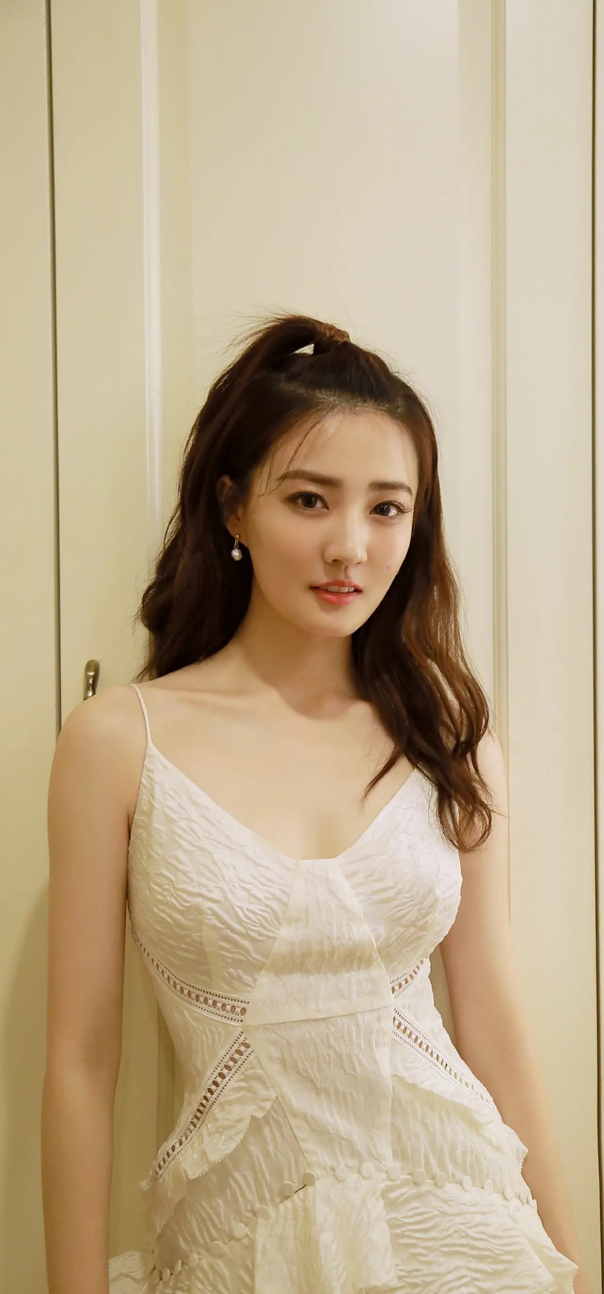 今日美图:徐璐高清壁纸