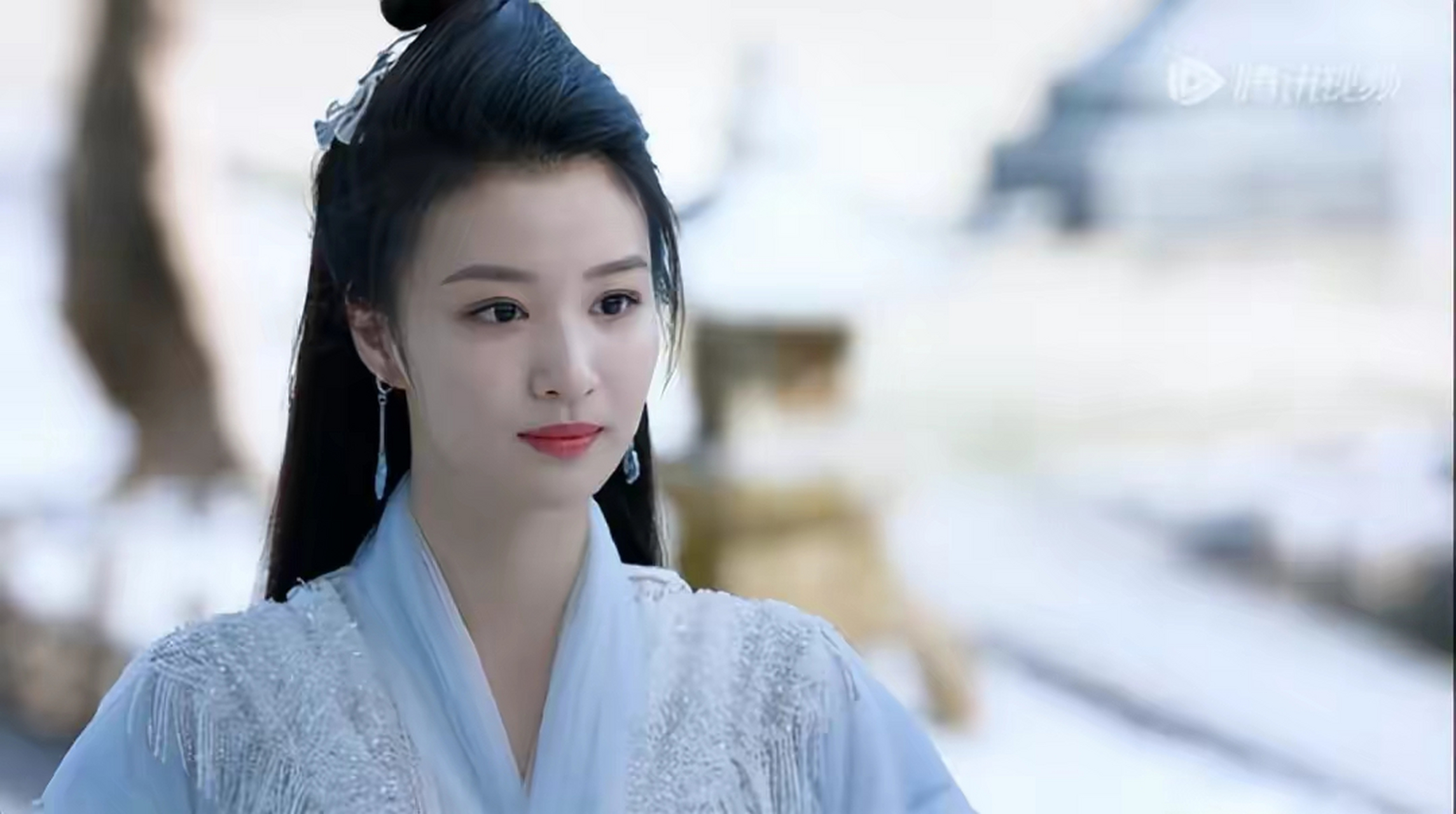 当初看《燕云台》的时候,王楚然饰演的"玉箫"真的让人眼前一亮,也不怪