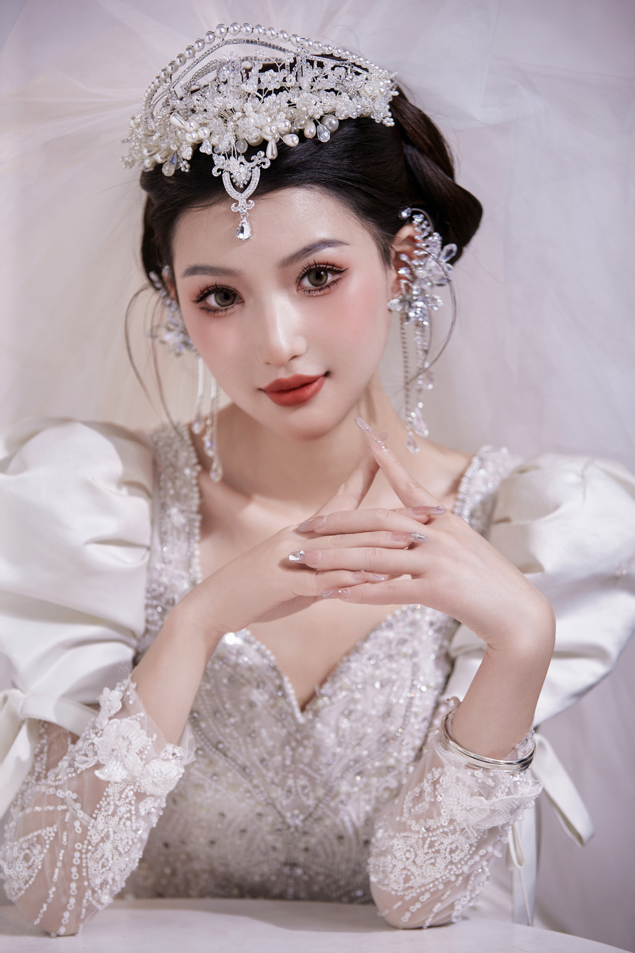 超美新娘造型,一整个闪耀的小公主,武汉学化妆