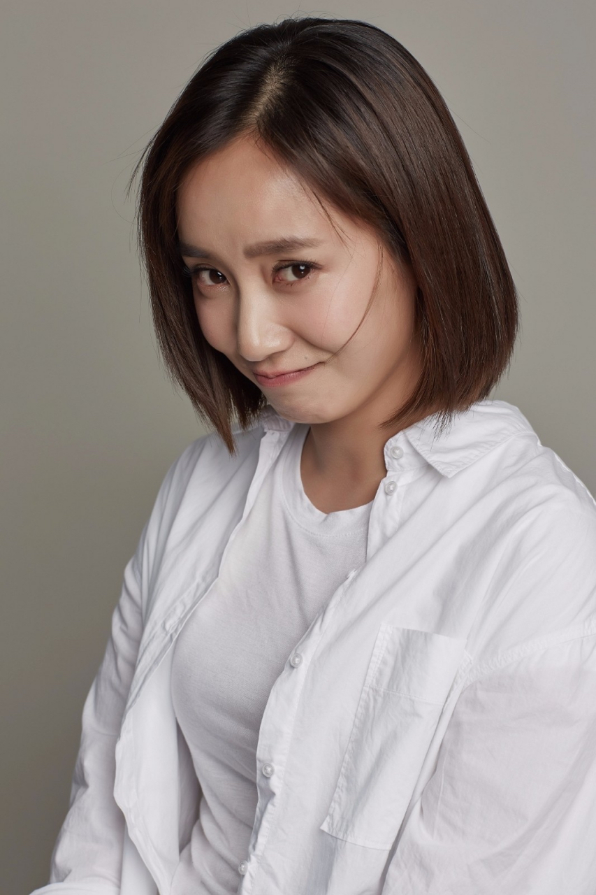 董晴,1988年3月8日出生于山东省淄博市,中国内地女演员,毕业于北京