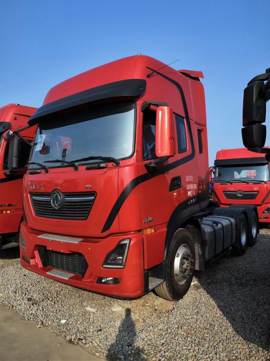 20年8月份东风天龙kl雷诺发动机465配东沃手动挡变速箱