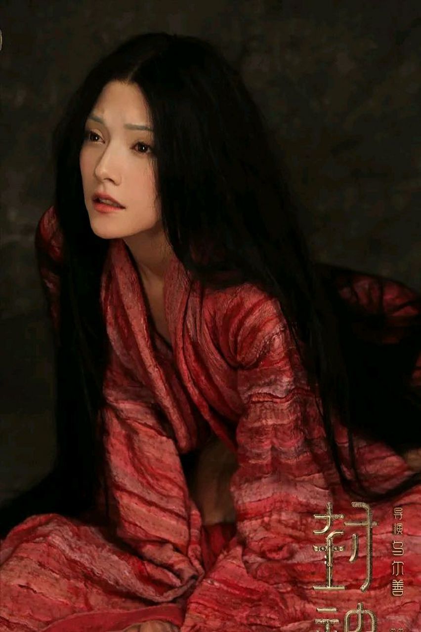 娜然,在封神里扮演妲己,风情万种,魅力无限,为了得到