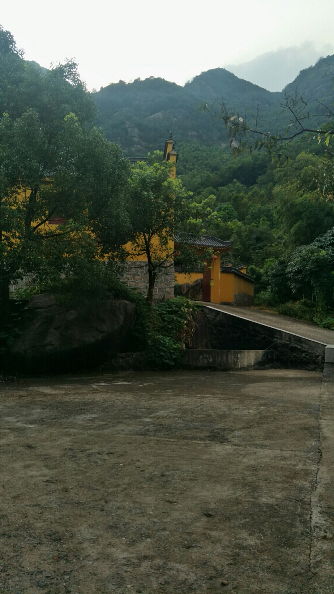 四大佛教名山之一九华山后山小九华