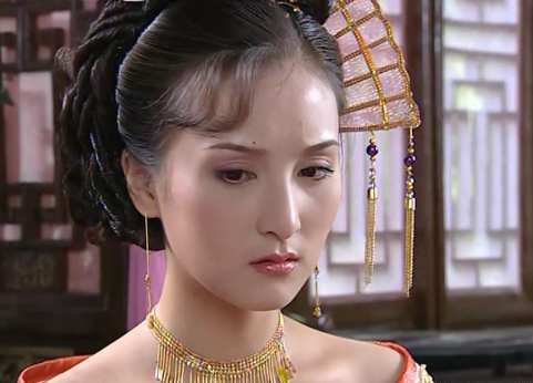 在琼瑶剧里灰头土脸,离开琼瑶后艳惊四座,低估了这些女星的美貌