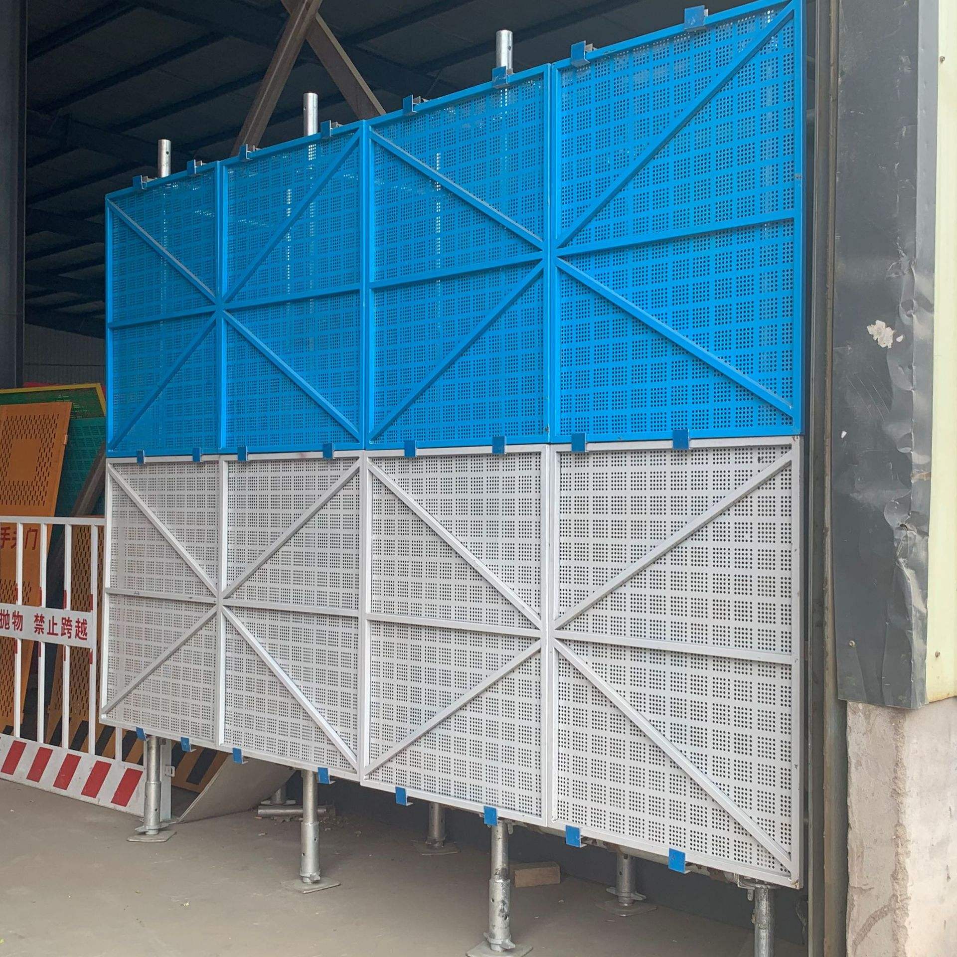 建筑爬架网片护栏网厂家声明